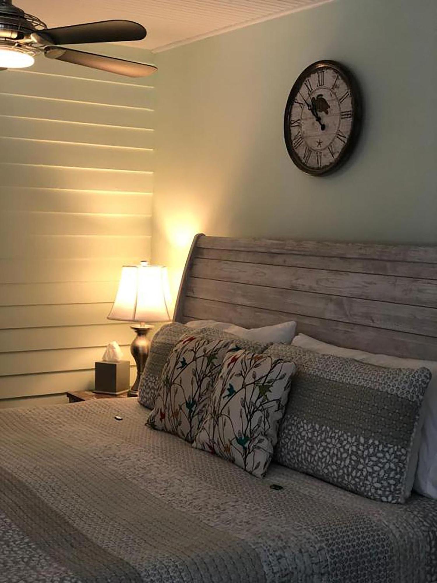 Seaglass Inn Bed And Breakfast Melbourne Beach Pokoj fotografie